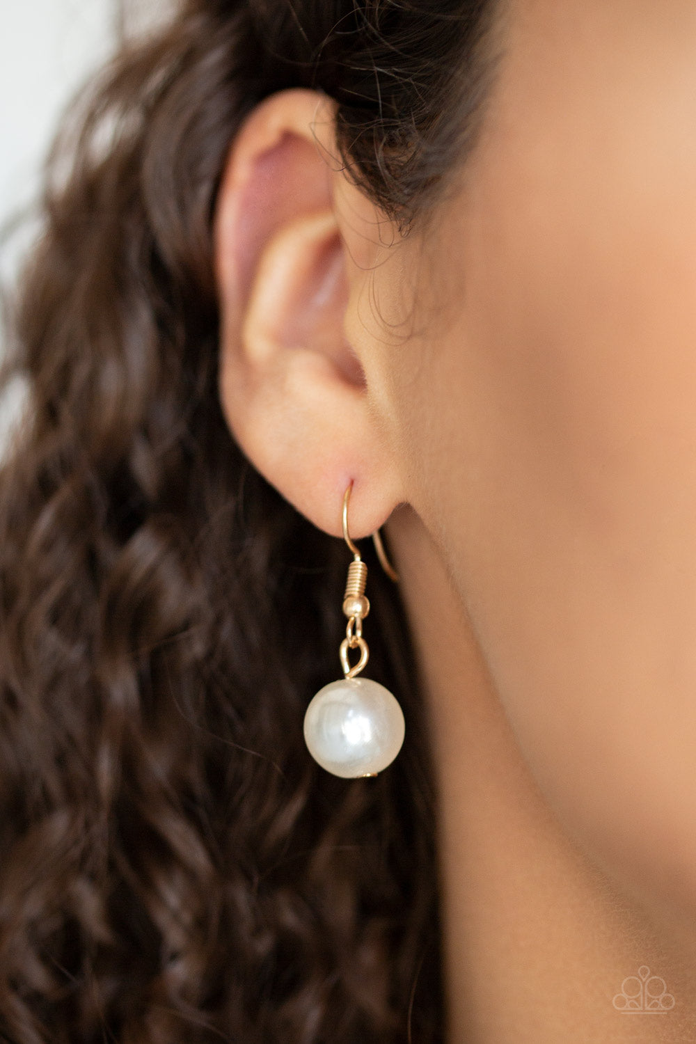 Paparazzi ♥ Empire State Empress - Gold ♥  Necklace