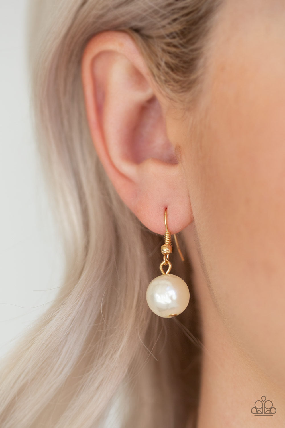 Paparazzi ♥ Endless Elegance - Gold ♥  Necklace