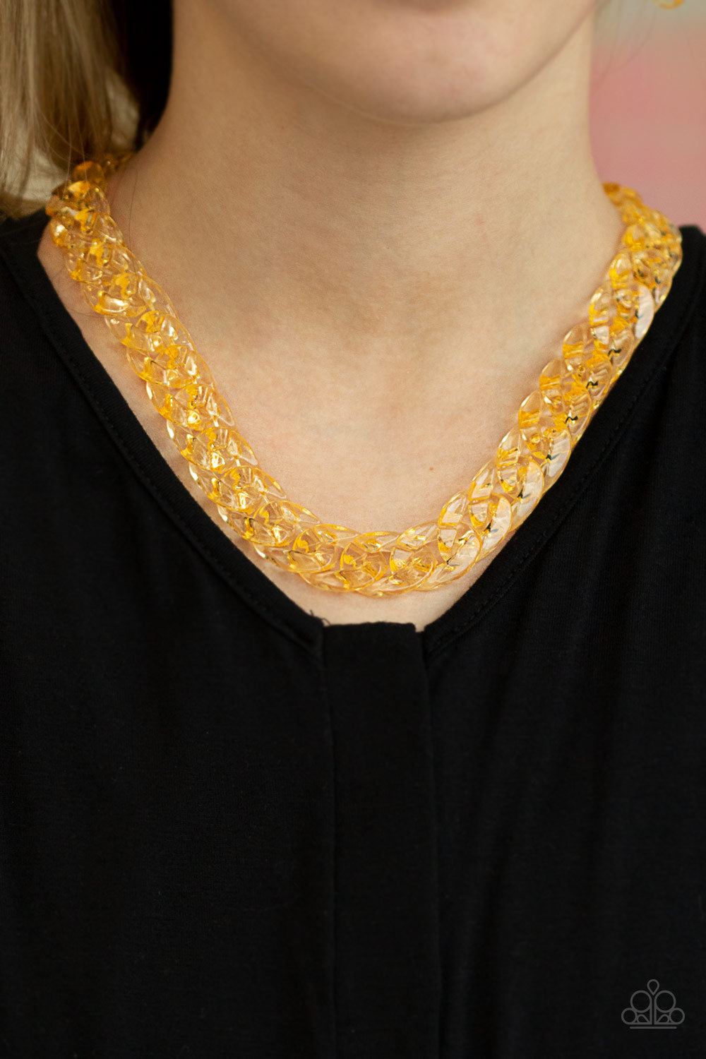 Paparazzi ♥ Put It On Ice - Gold ♥  Necklace