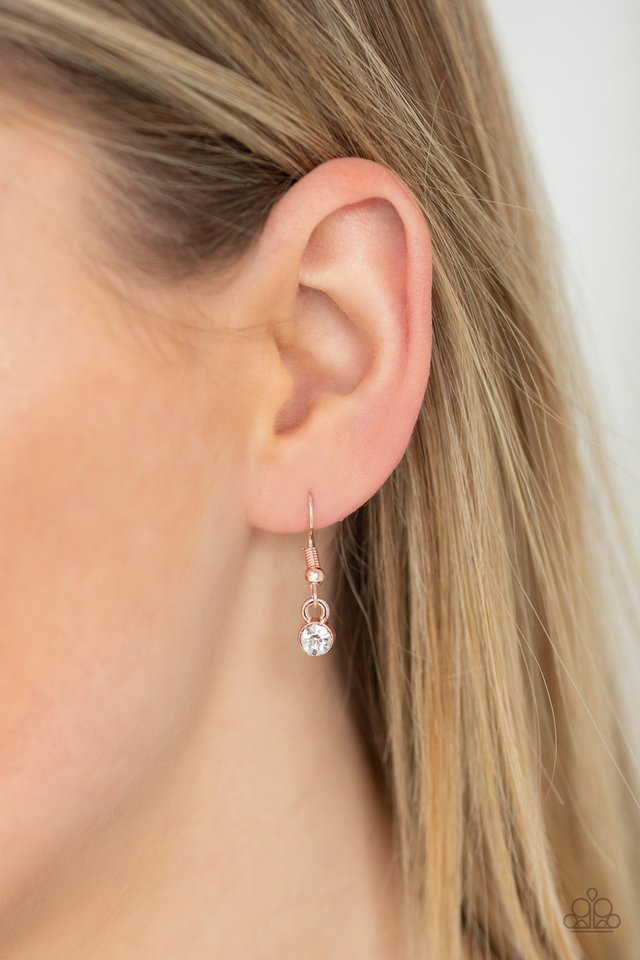 Paparazzi ♥ Diva In Diamonds - Rose Gold ♥ Necklace