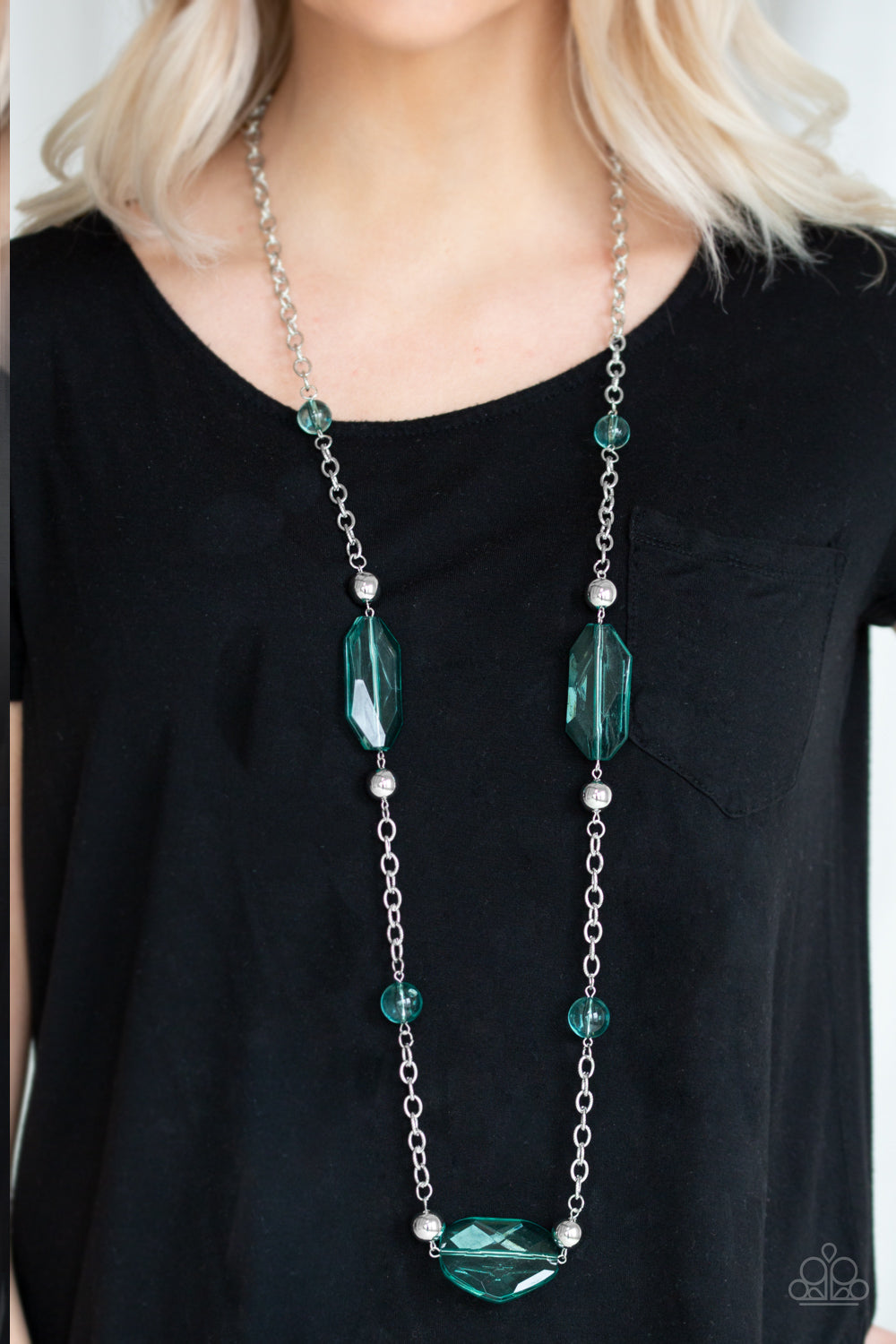 Paparazzi ♥ Crystal Charm - Green ♥  Necklace