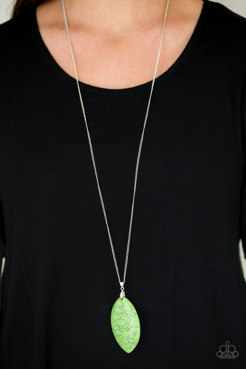 Paparazzi ♥ Santa Fe Simplicity - Green ♥  Necklace