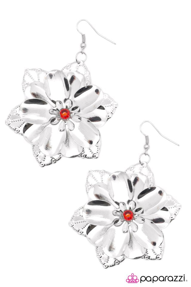 Paparazzi ♥ Took Me By Surprise - Red ♥ Earrings