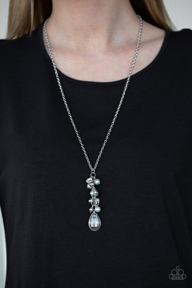 Paparazzi ♥ Teardrop Serenity - Green ♥ Necklace