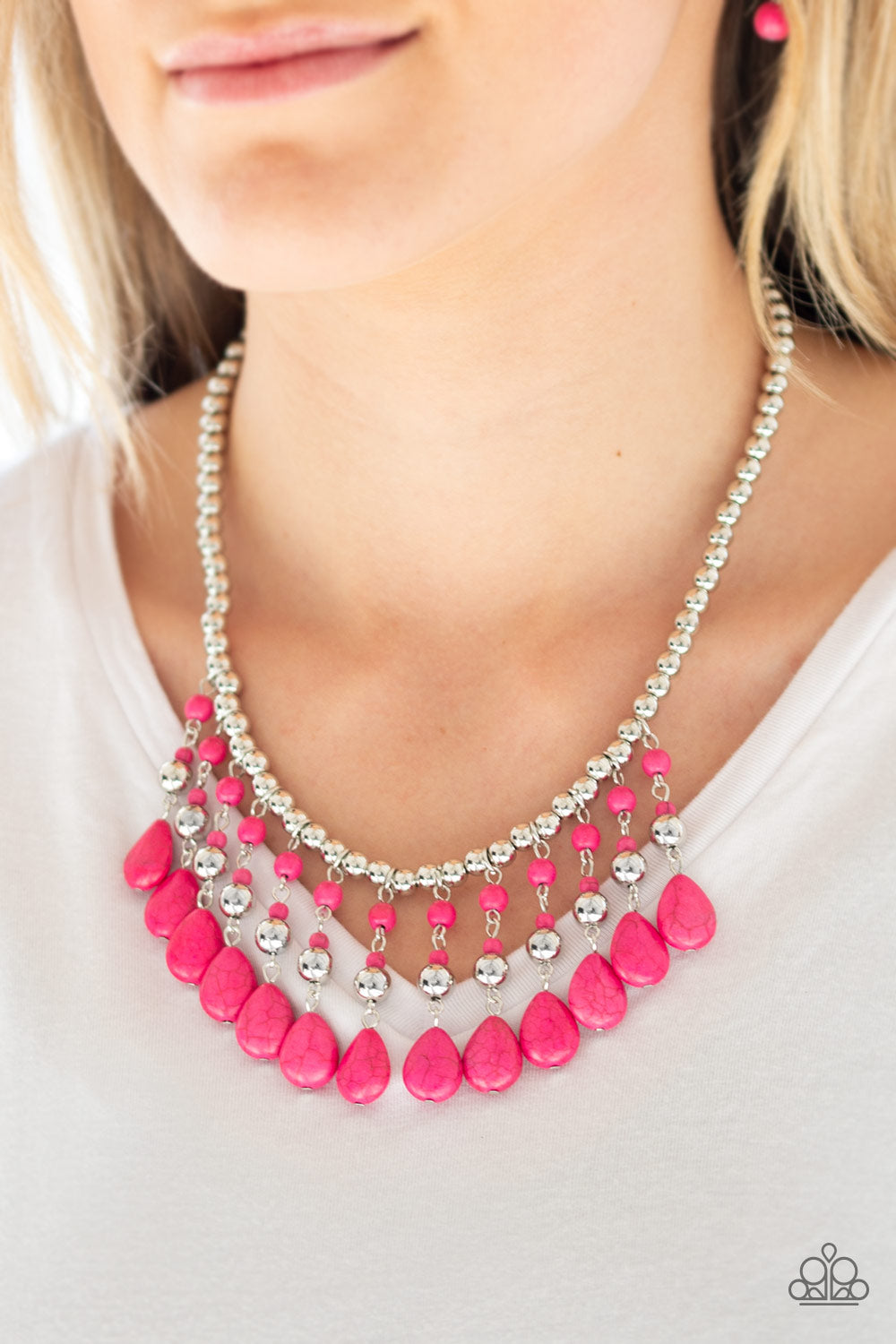 Paparazzi ♥ Rural Revival - Pink ♥  Necklace