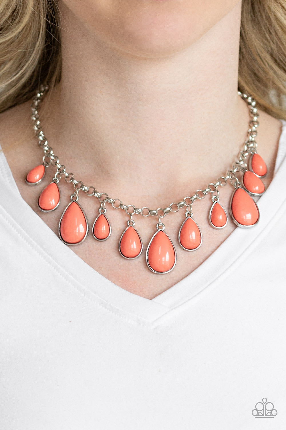 Paparazzi ♥ Jaw-Dropping Diva - Orange ♥  Necklace