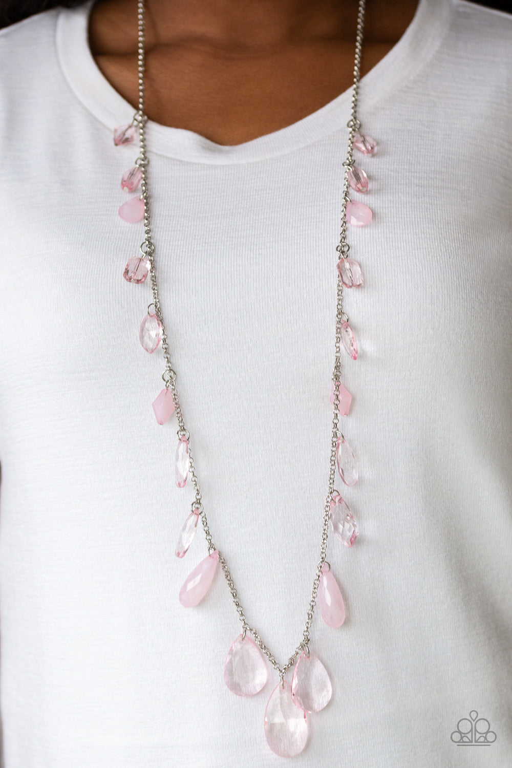 Paparazzi ♥ GLOW And Steady Wins The Race - Pink ♥  Necklace
