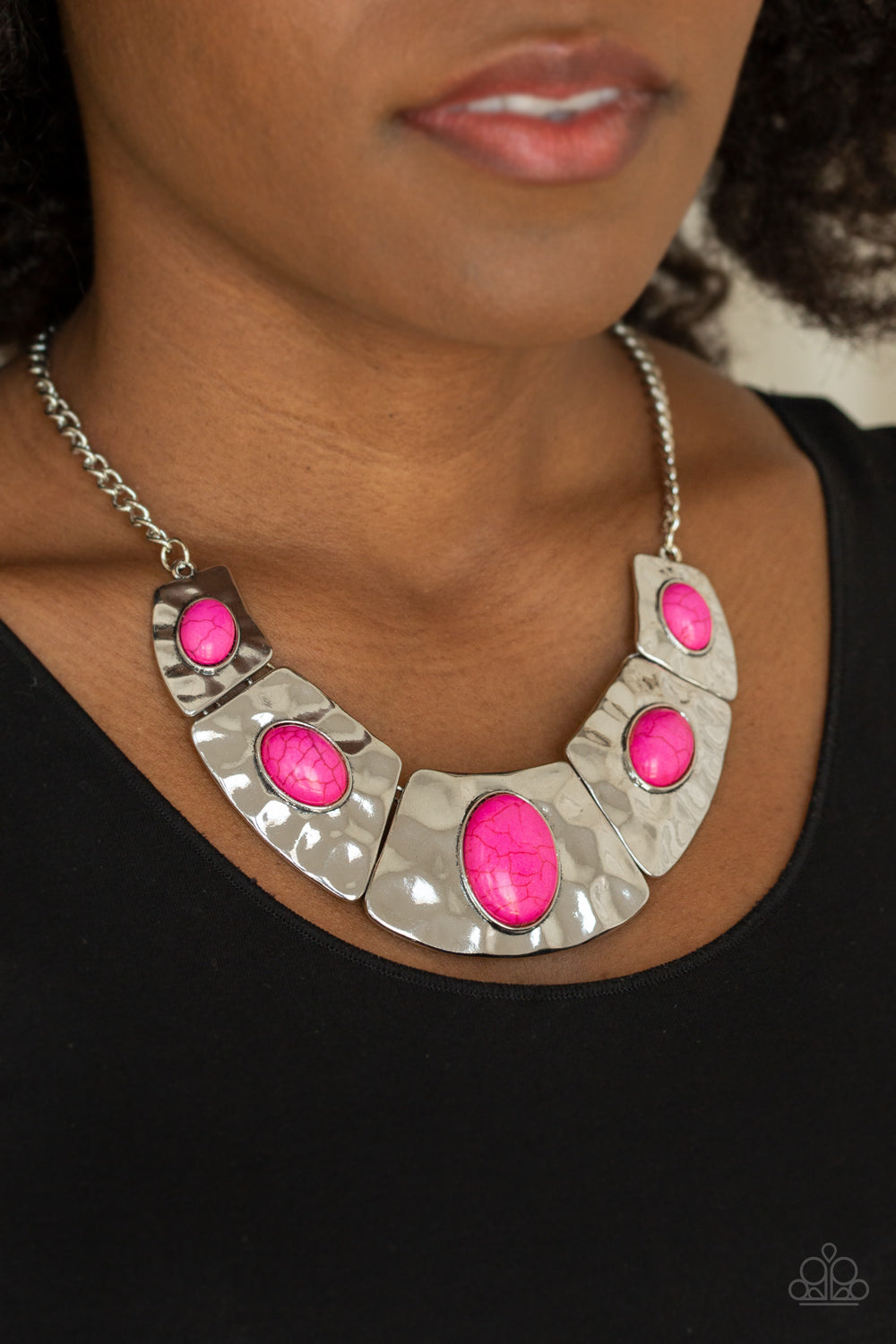 Paparazzi ♥ RULER In Favor - Pink ♥  Necklace