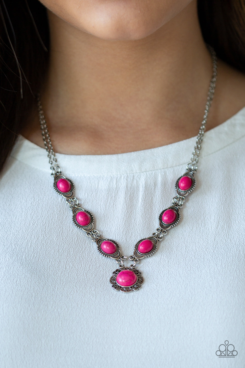 Paparazzi ♥ Desert Dreamin - Pink ♥  Necklace