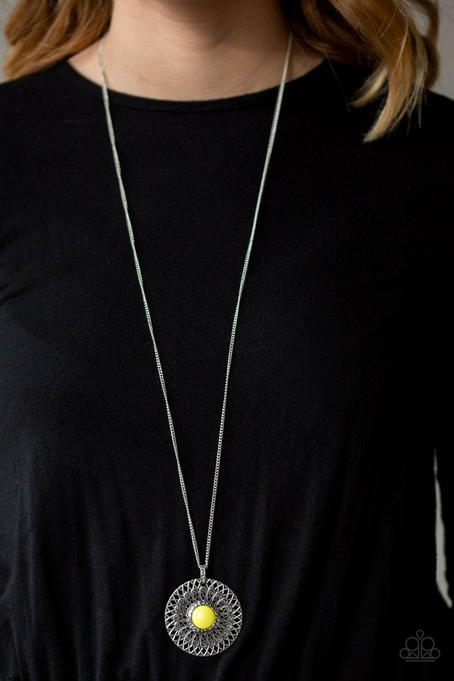 Paparazzi ♥ So Solar - Yellow ♥ Necklace