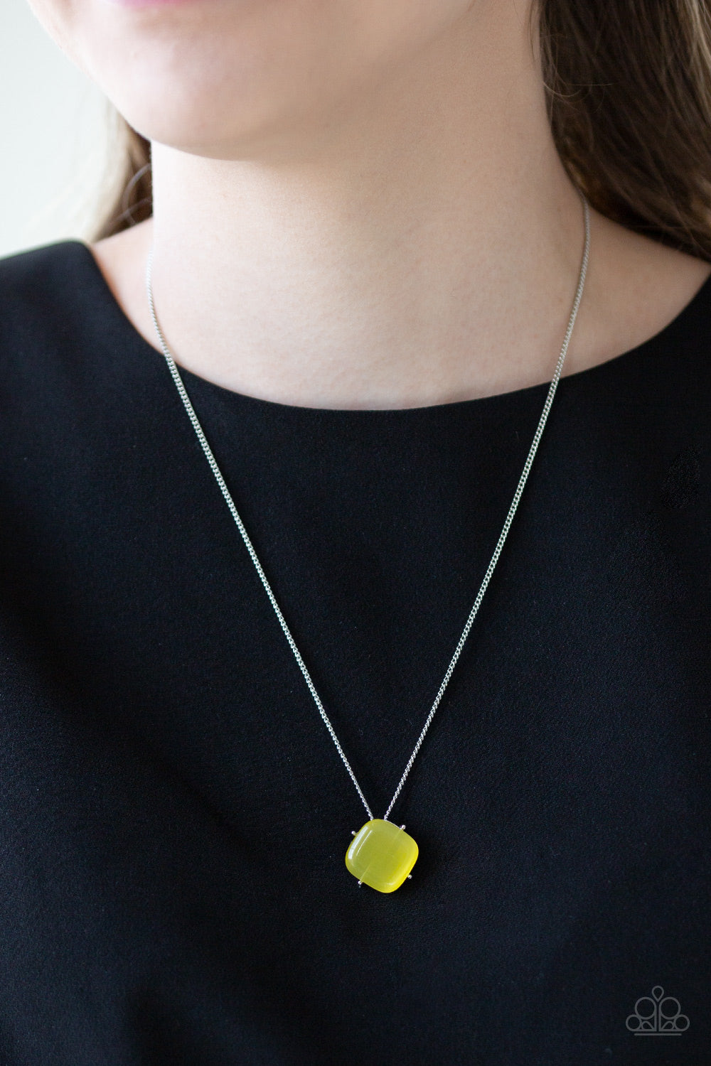 Paparazzi ♥ You GLOW Girl - Yellow ♥  Necklace