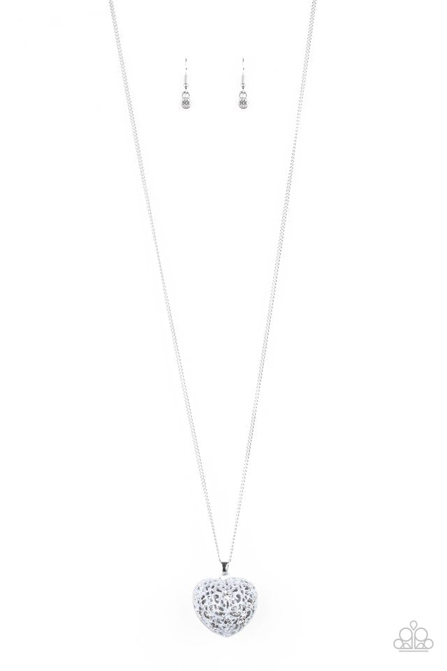 love-is-all-around-silver-p2wh-svxx-278xx