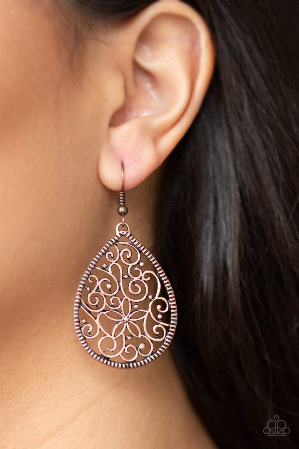 Paparazzi ♥ Im Doing VINE - Copper ♥  Earrings