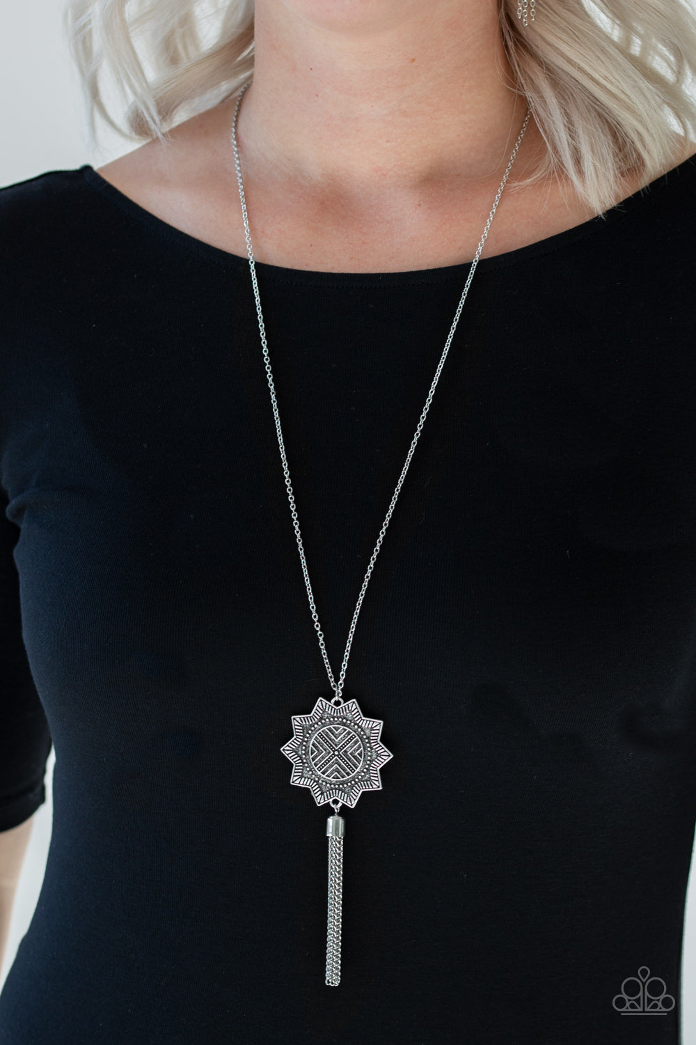 Paparazzi ♥ From Sunup To Sundown - Silver ♥  Necklace