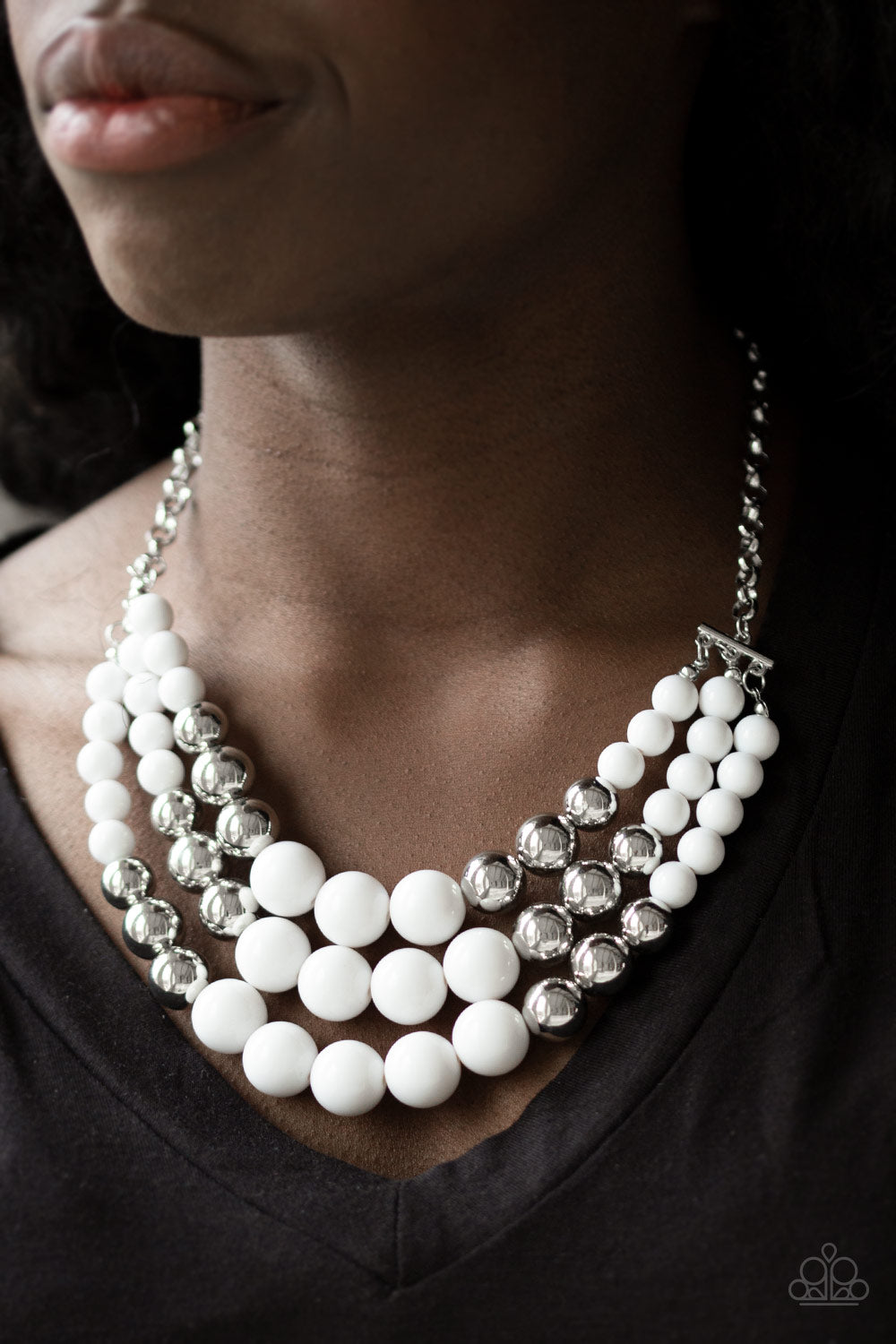 Paparazzi ♥ Dream Pop - White ♥  Necklace