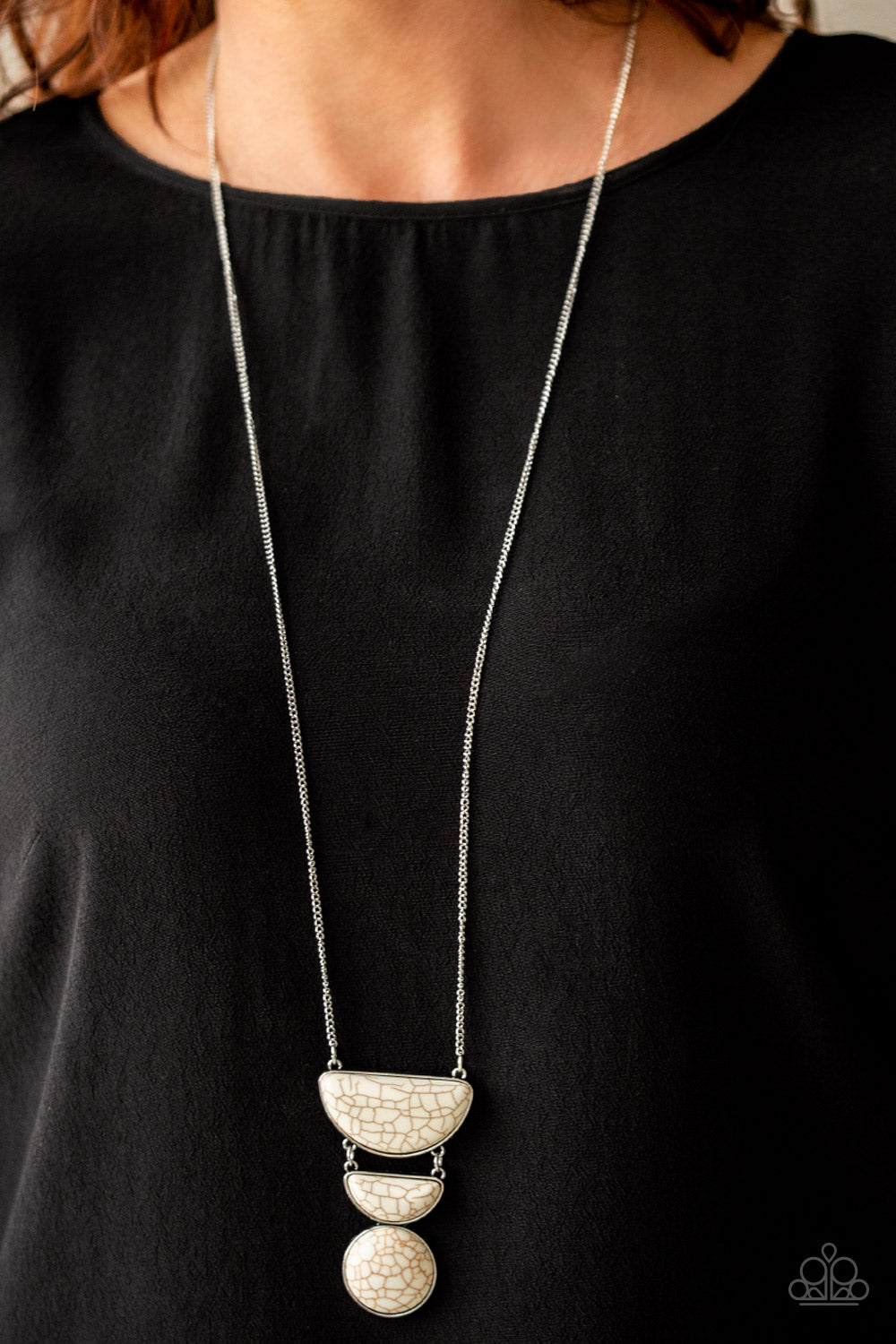 Paparazzi ♥ Desert Mason - White ♥  Necklace