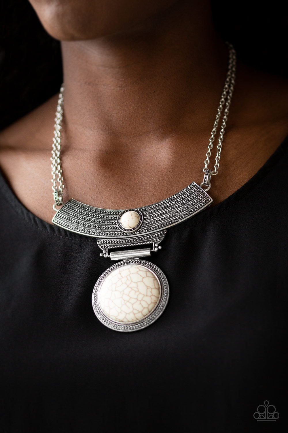 Paparazzi ♥ Lasting EMPRESS-ions - White ♥  Necklace