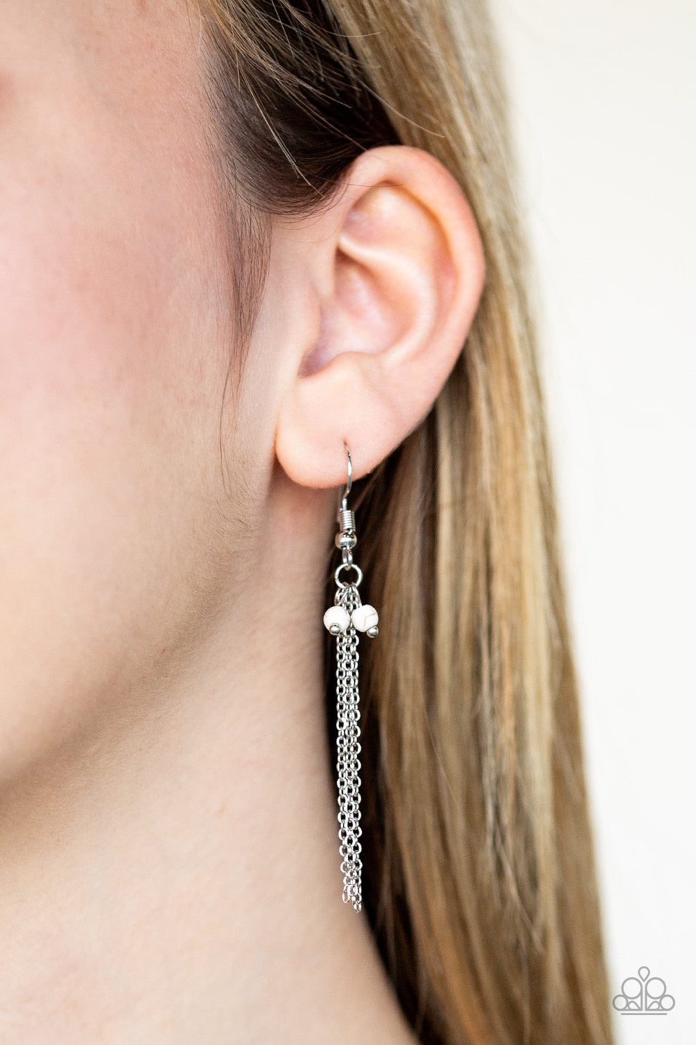 Paparazzi ♥ Get A ROAM! - White ♥  Necklace