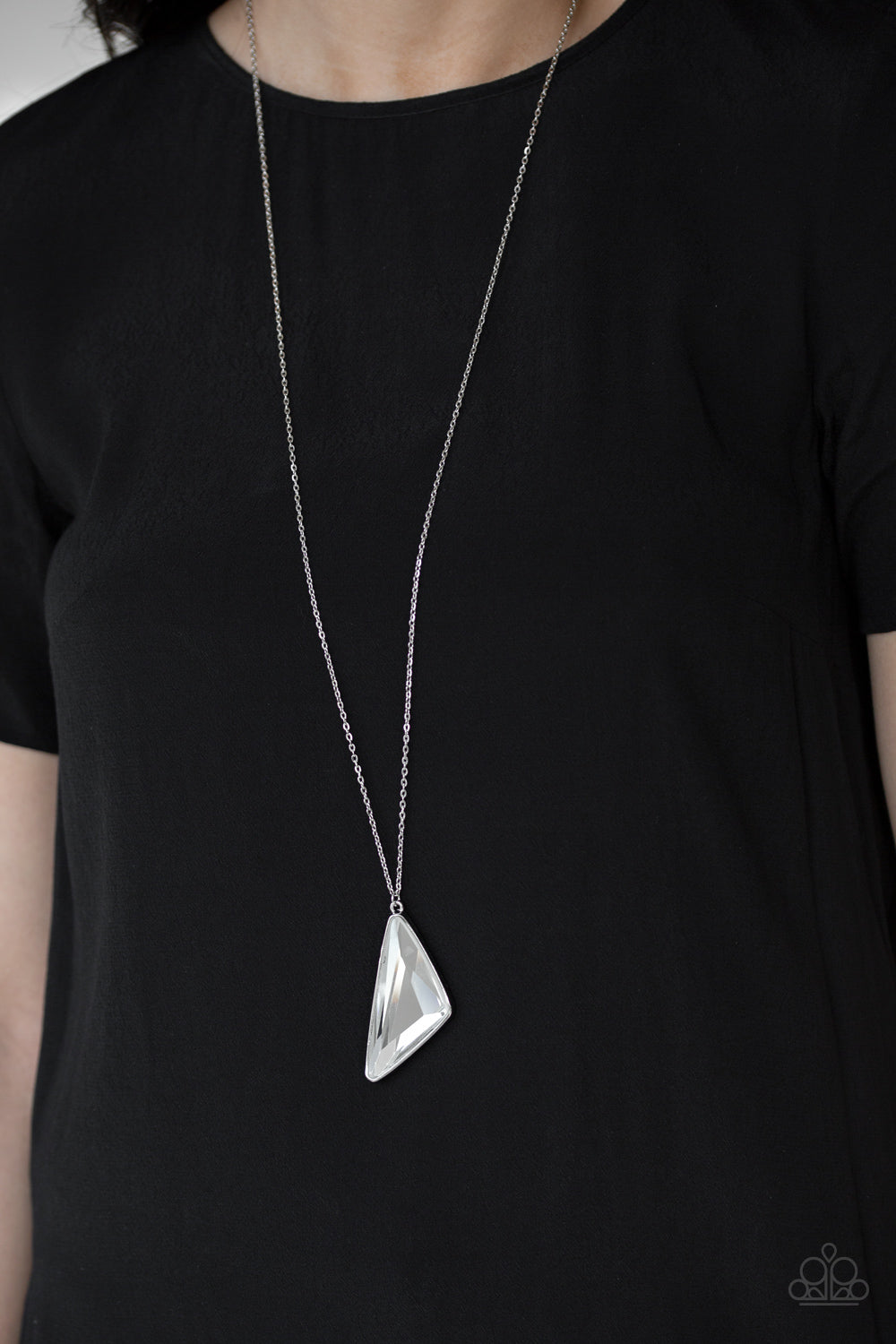 Paparazzi ♥ Ultra Sharp - White ♥  Necklace