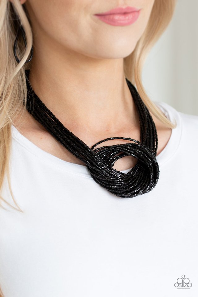 Paparazzi ♥ Knotted Knockout - Black ♥ Necklace