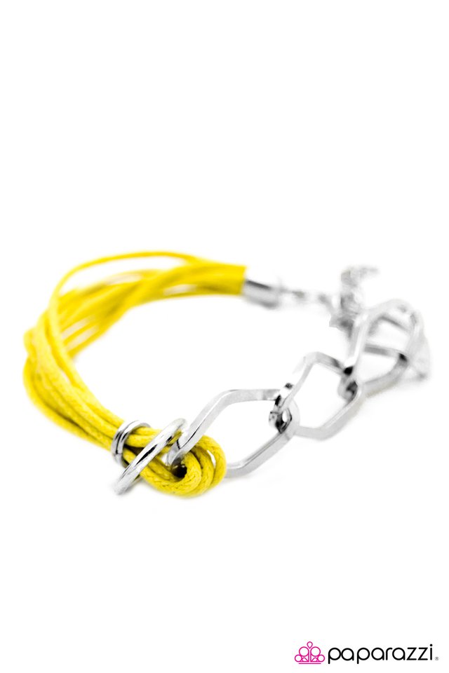 Paparazzi ♥ Hitching A Ride - Yellow ♥ Bracelet