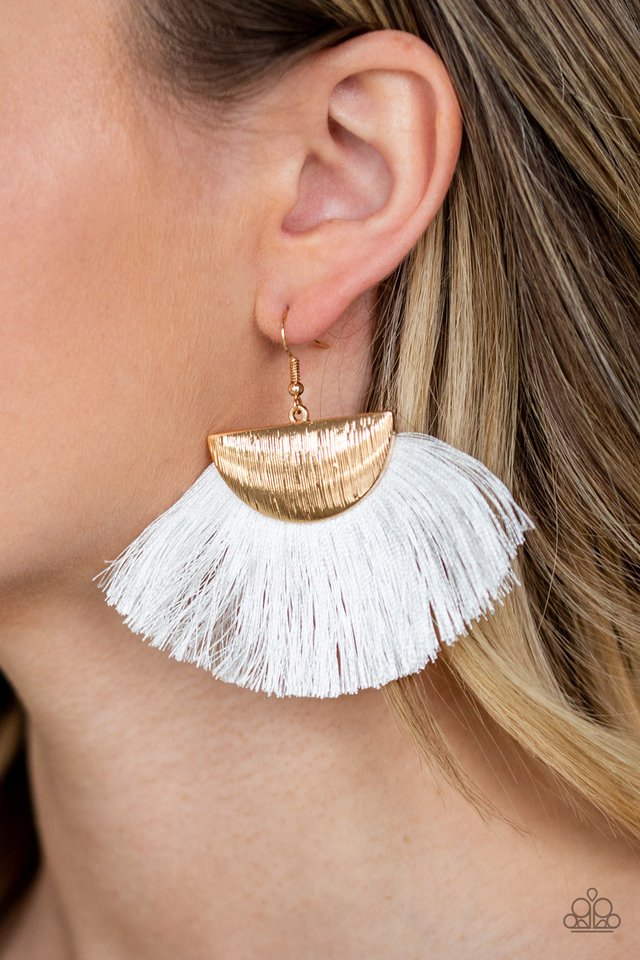 Paparazzi ♥ Fox Trap - White ♥ Earrings
