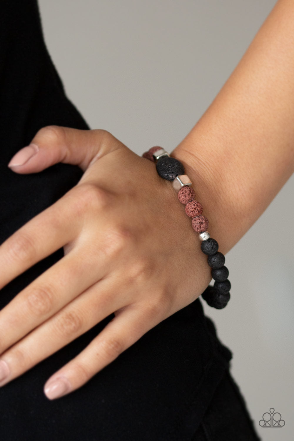 Paparazzi ♥ Unwind - Brown ♥  Bracelet