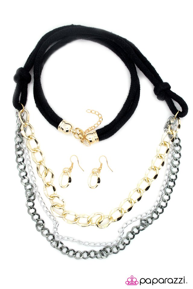Paparazzi ♥ Unchained Melody - Black ♥ Necklace