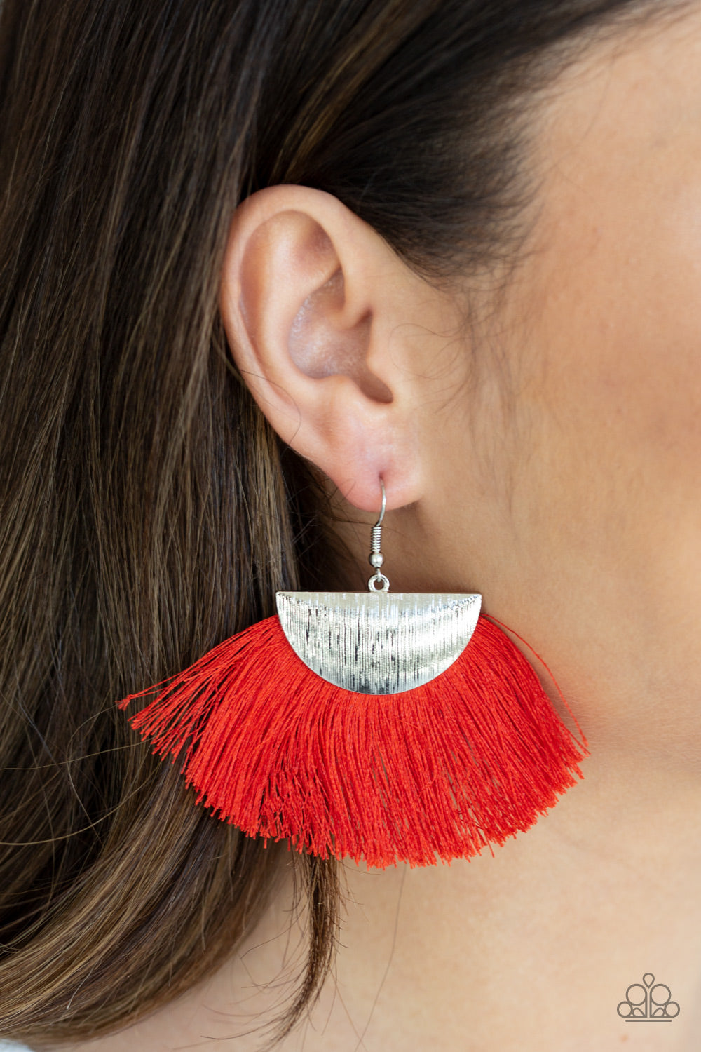 Paparazzi ♥ Fox Trap - Red ♥  Earrings