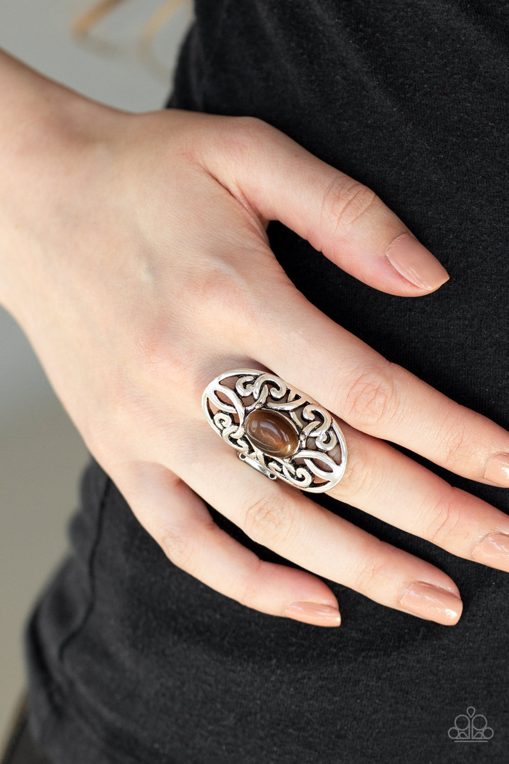 Paparazzi ♥ GLEAM Big - Brown ♥  Ring