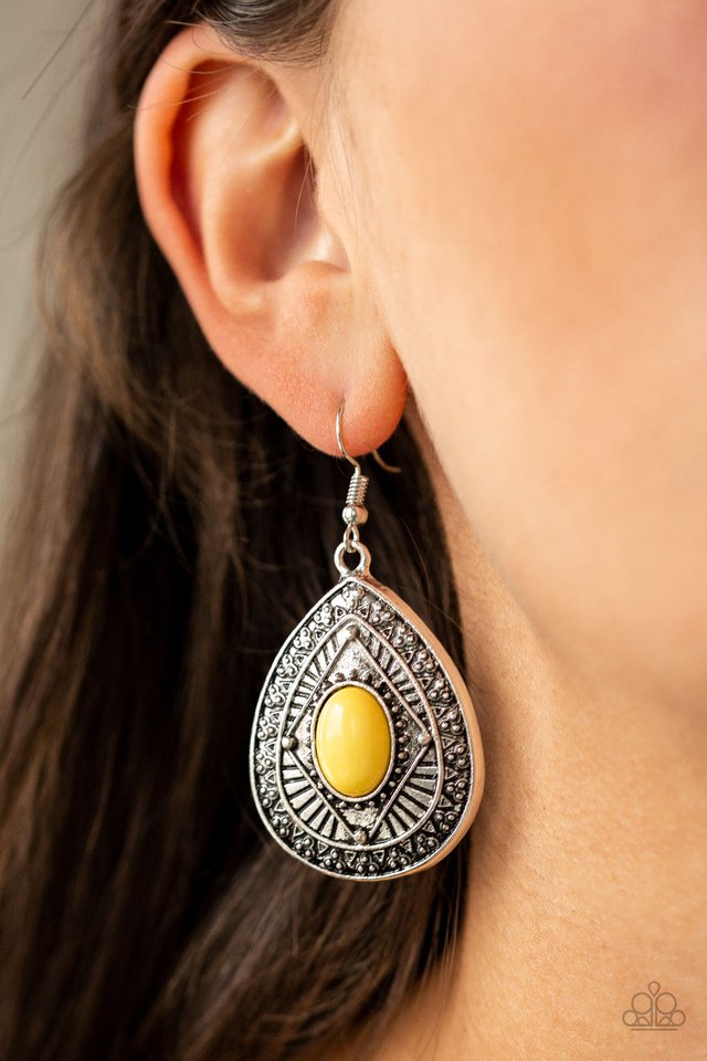 Paparazzi ♥ Tropical Topography - Yellow ♥ Earrings