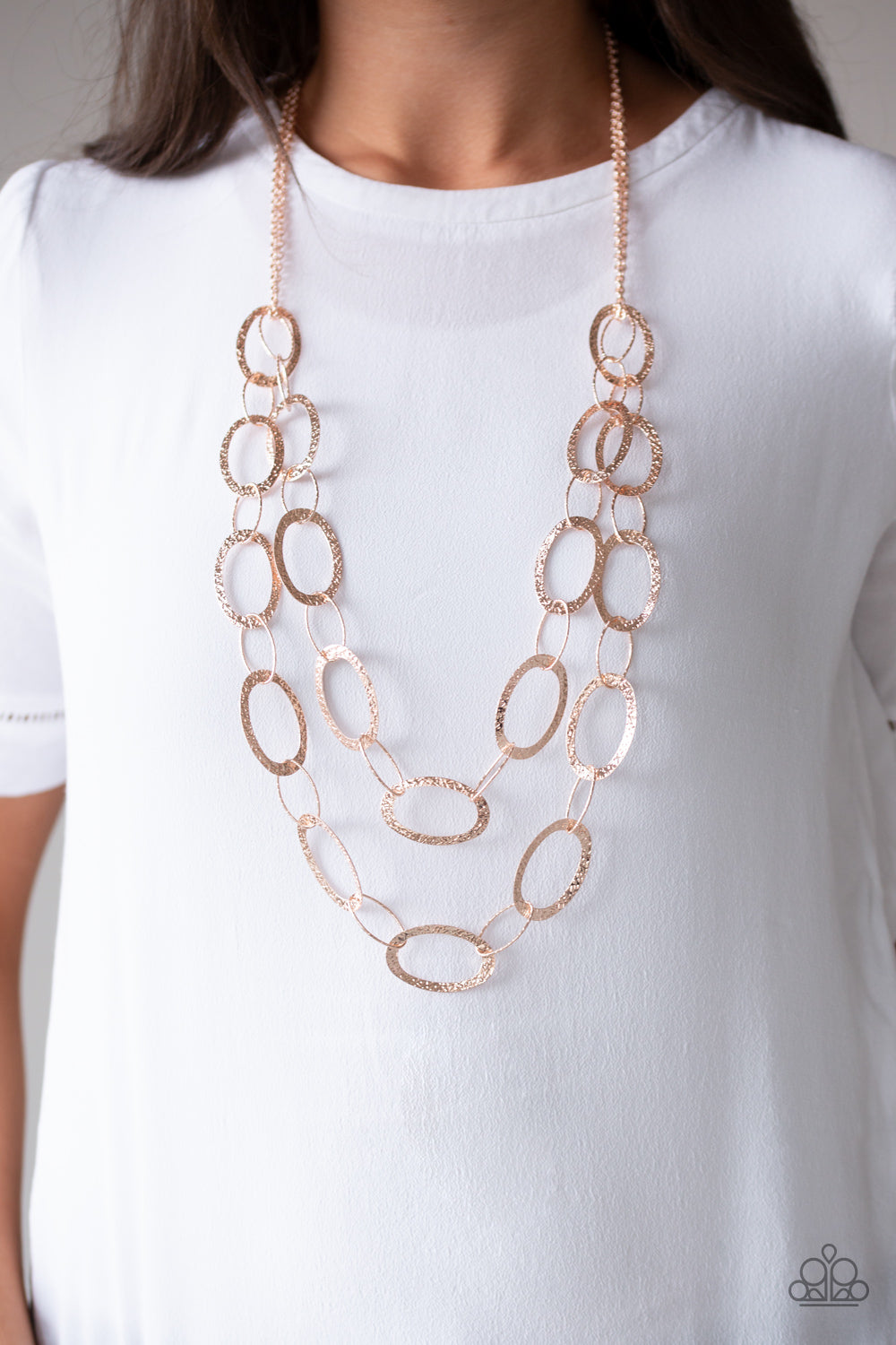 Paparazzi ♥ Glimmer Goals - Rose Gold ♥  Necklace