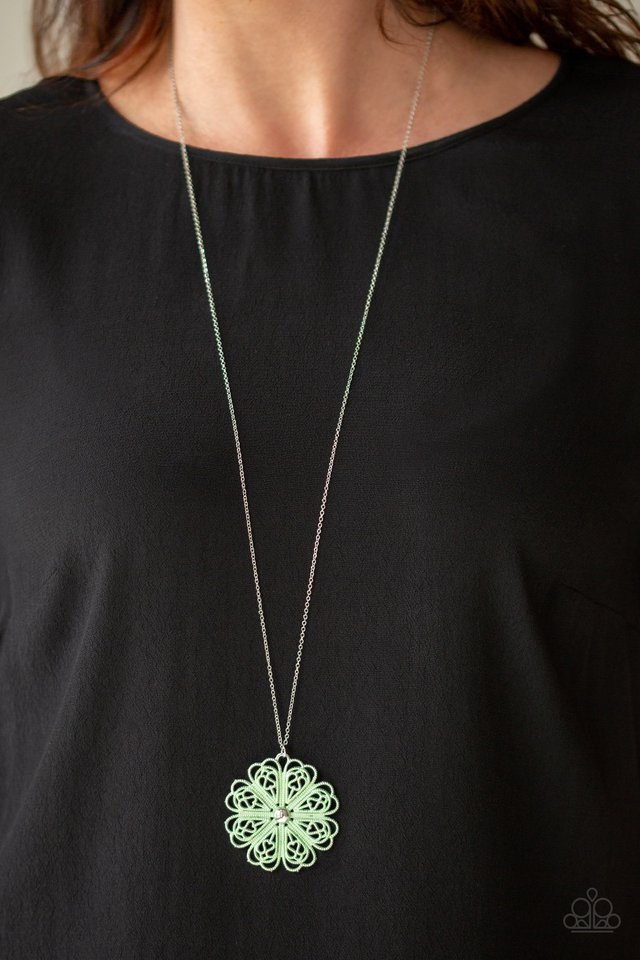 Paparazzi ♥ Spin Your PINWHEELS - Green ♥ Necklace