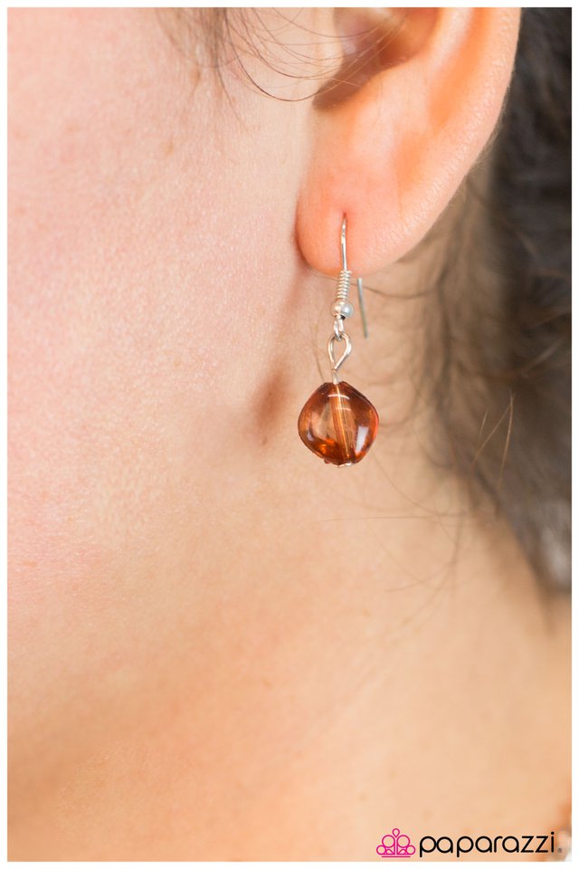 Paparazzi ♥ Eat Your Heart Out - Brown ♥ Necklace