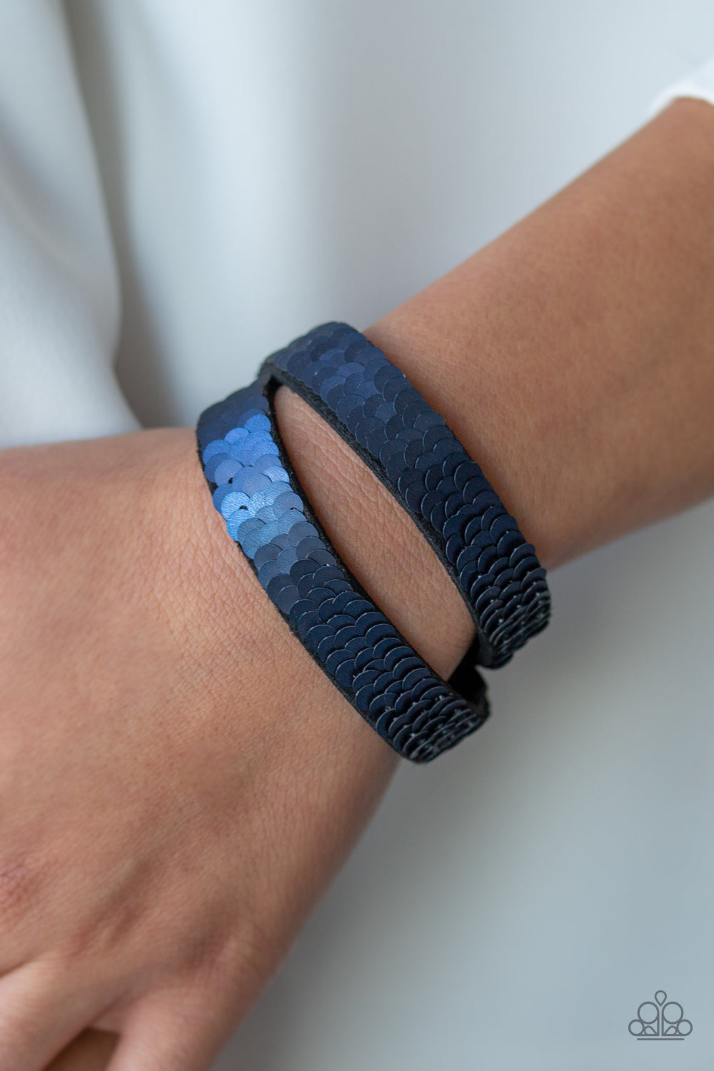 Paparazzi ♥ Under The SEQUINS - Blue ♥  Bracelet