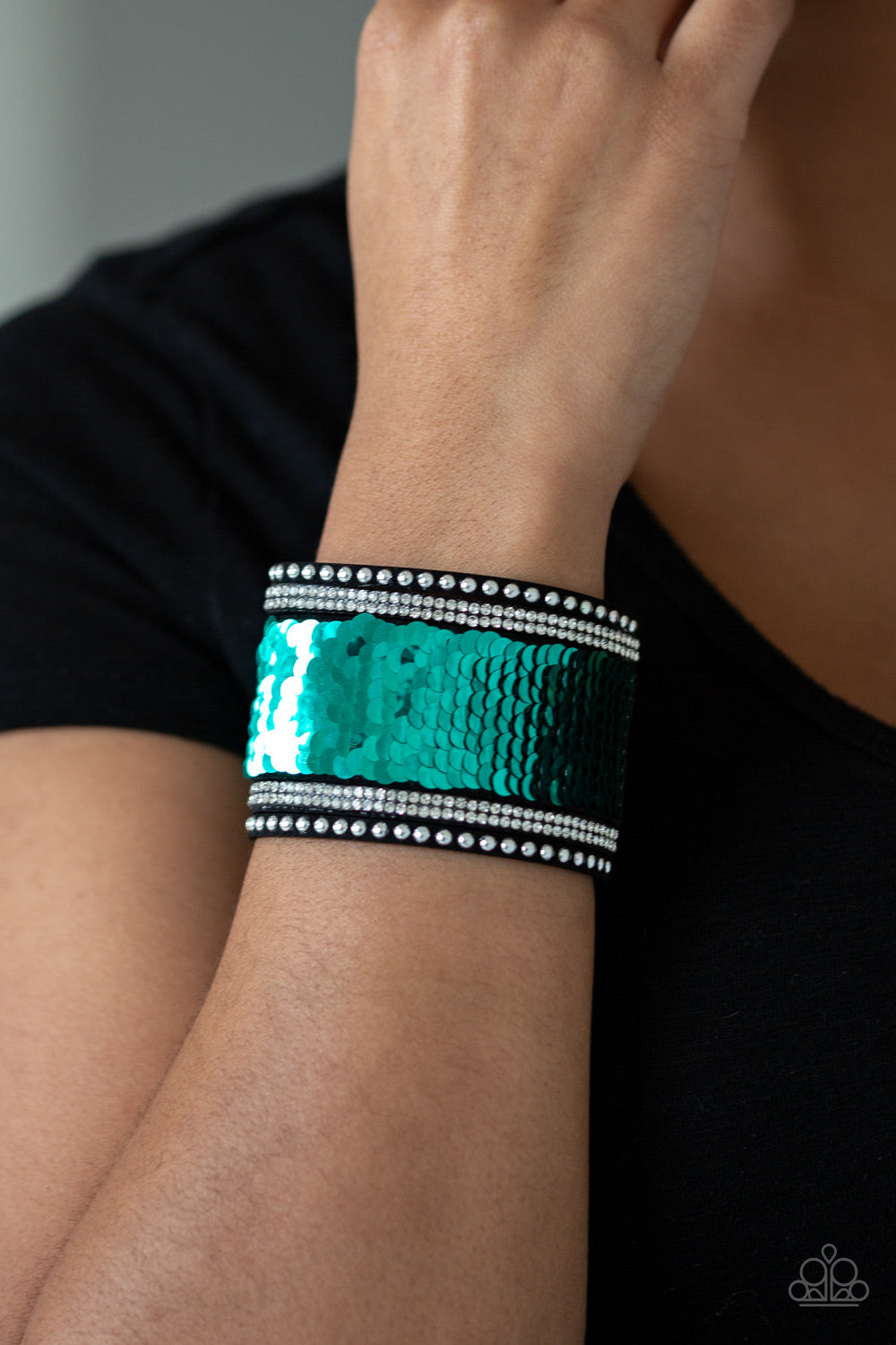 Paparazzi ♥ MERMAIDS Have More Fun - Green ♥  Bracelet