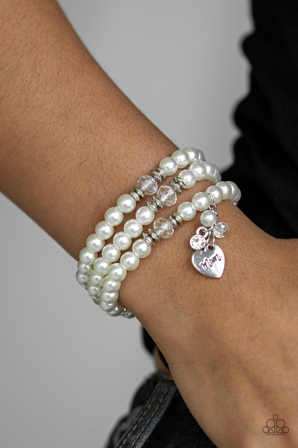 Paparazzi ♥ Mom Wow - White ♥  Bracelet