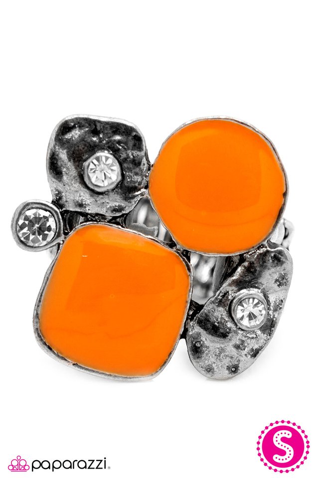 Paparazzi ♥ It Just Clicks! - Orange ♥ Ring