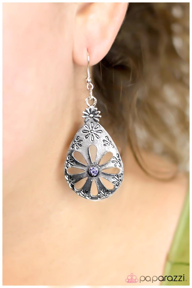 daisy-chain-purple-p5wh-prxx-009xx