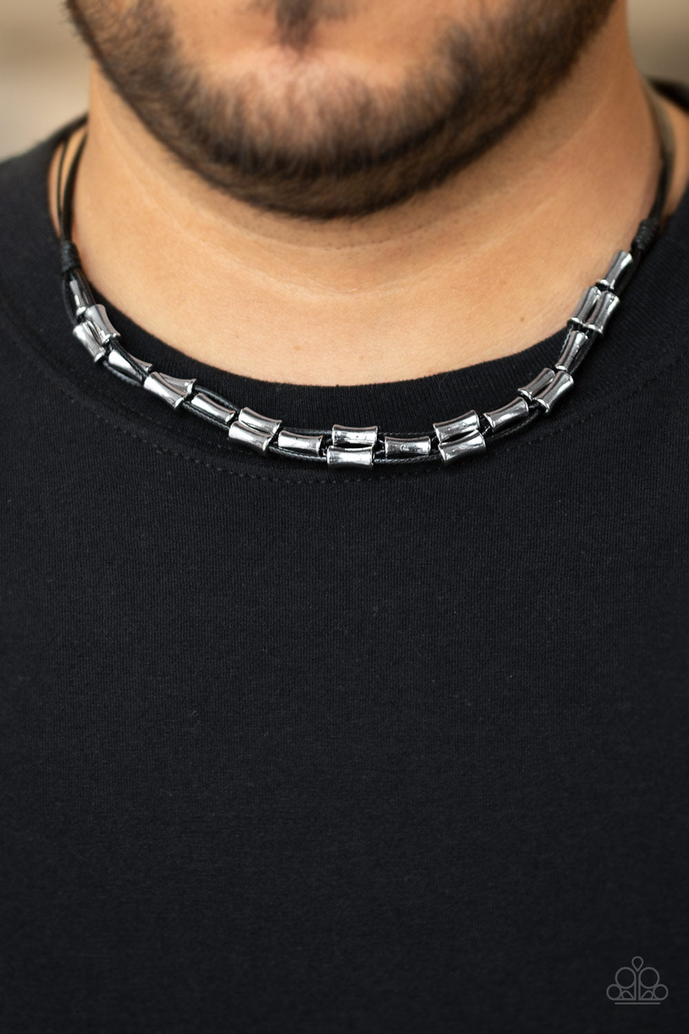 Paparazzi ♥ Moto Maverick - Black ♥  Mens Necklace