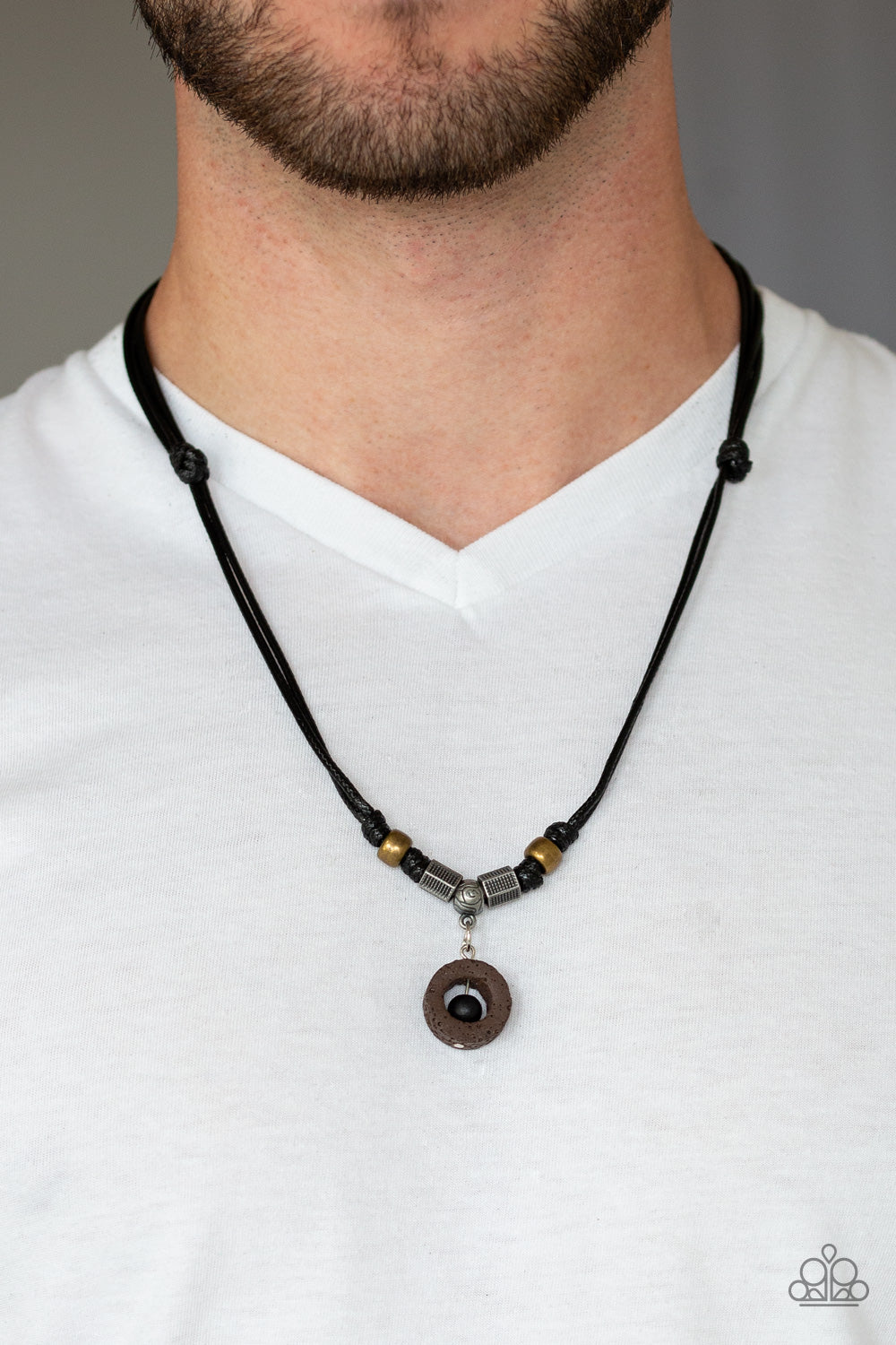 Paparazzi ♥ Tiki Thunder - Black ♥  Mens Necklace