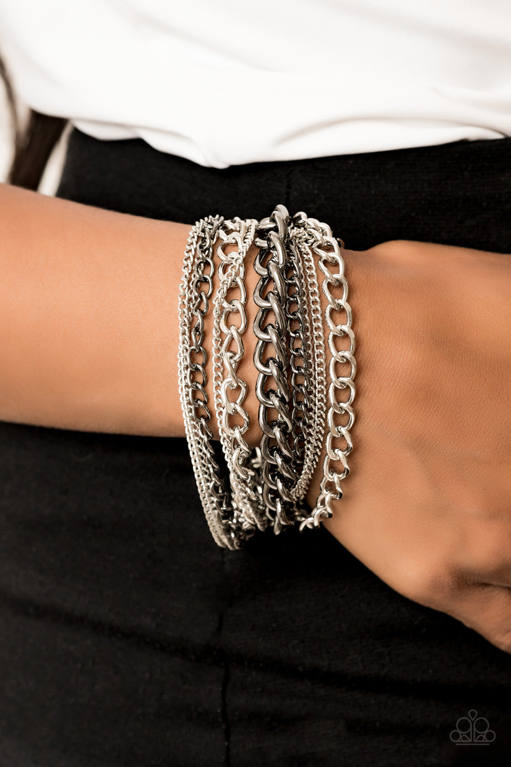 Paparazzi ♥ Metallic Horizon - Mutli ♥  Bracelet
