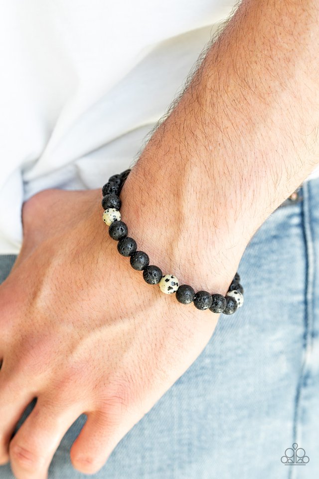 Paparazzi ♥ Enlivened - Multi ♥ Bracelet