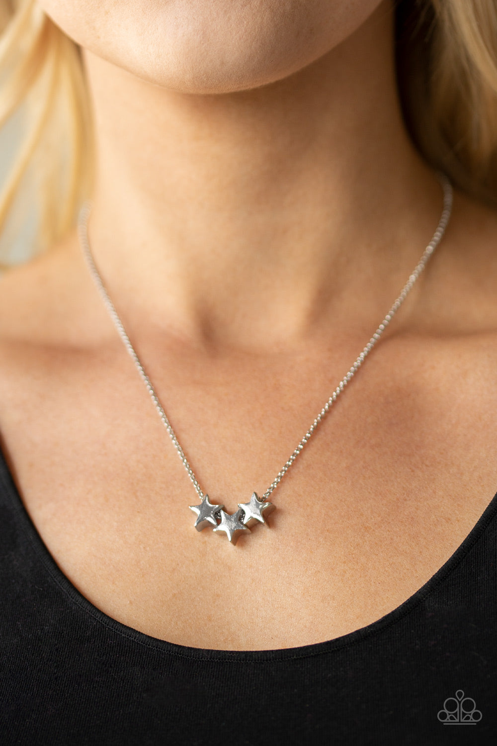 Paparazzi ♥ Shoot For The Stars - Silver ♥  Necklace