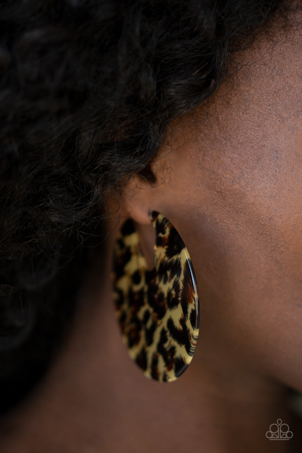 Paparazzi ♥ Haute Savannah - Brown ♥  Earrings