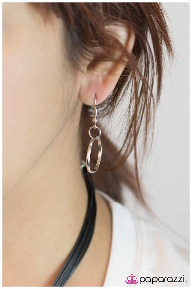 Paparazzi ♥ More than Meets the Eye - Black ♥ Necklace