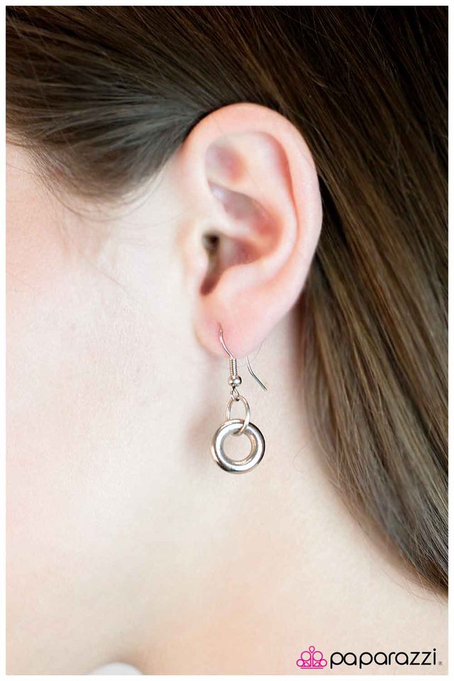 Paparazzi ♥ Method To the Madness - Brown ♥ Necklace