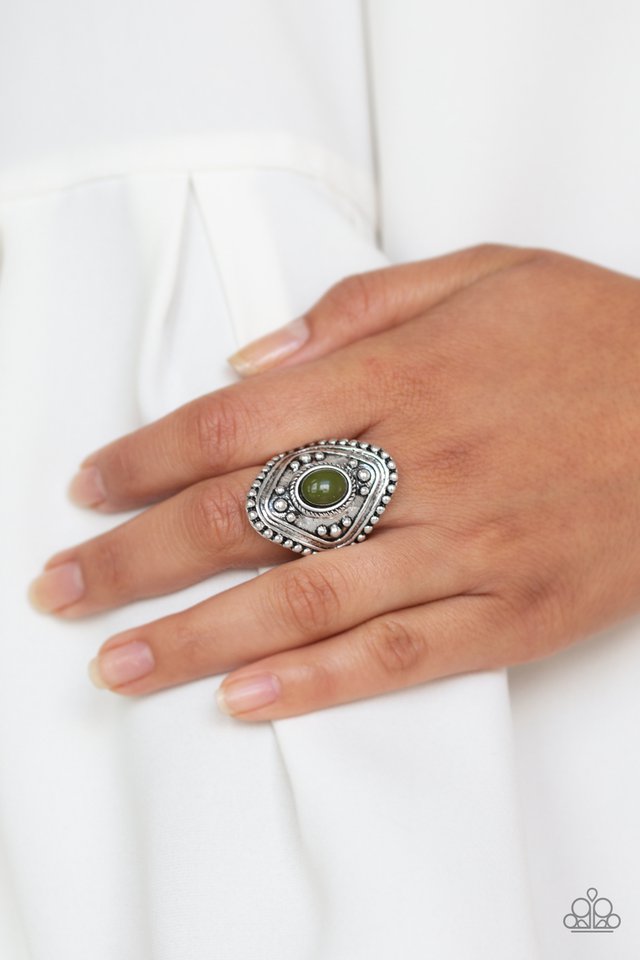 Paparazzi ♥ Rogue Ramble - Green ♥ Ring