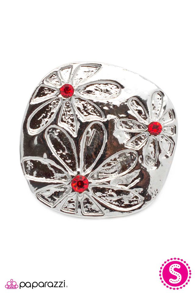 Paparazzi ♥ Background Noise - Red ♥ Ring