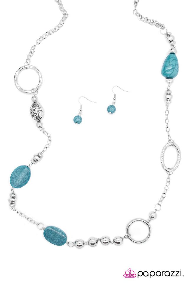 Paparazzi ♥ Make the Most Of It - Blue ♥ Necklace